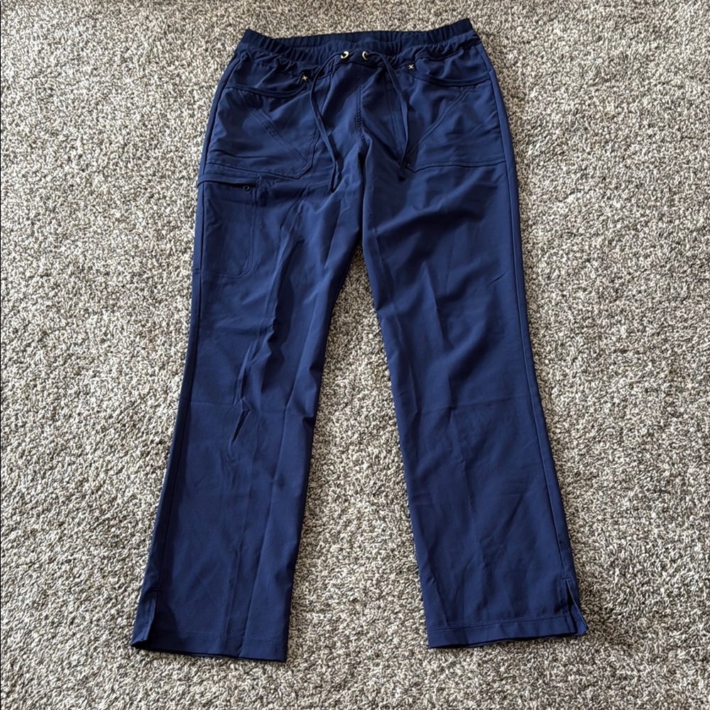 Women’s Cherokee Iflex Drawstring Tapered Leg Scrub Pants